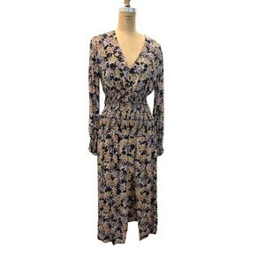 Floral Long Sleeve Midi Dress – Feminine & Flattering‎ Timeless Elegance Size M